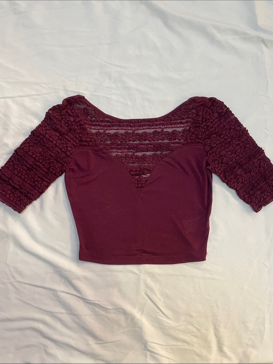 kimichi blue Tops - Lace-Trimmed Burgundy Sweetheart Crop Top